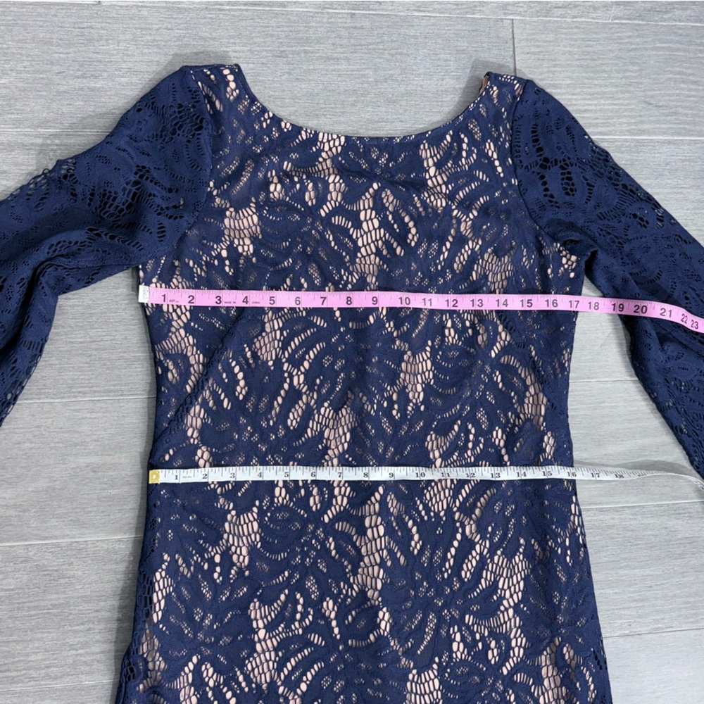 Lilly Pulitzer Belmont Navy Lace Dress Size S Bell Sleeves Cocktail Party Preppy - Picture 13 of 14